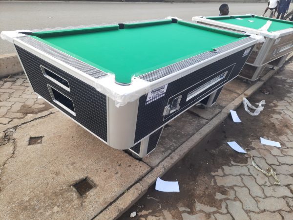 Double Tray Pool Table – Sticker Finish & Aluminum Trim